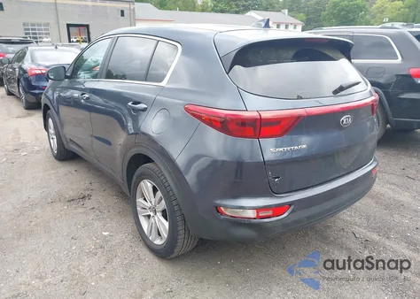 2017 Kia Sportage Lx z USA, uszkodzony, nr VIN KNDPMCAC3H7033820